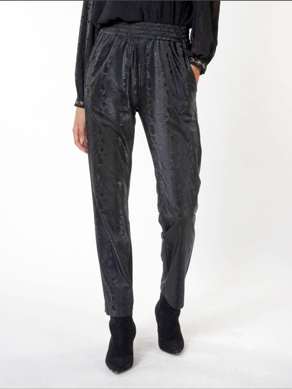 EsQualo Snakeskin Print Black Straight Leg Pants